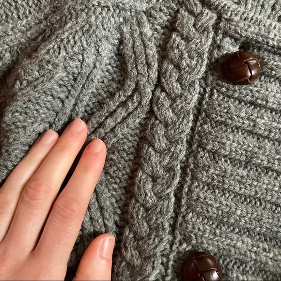 Steven Alan sweater - Picture 6 of 6